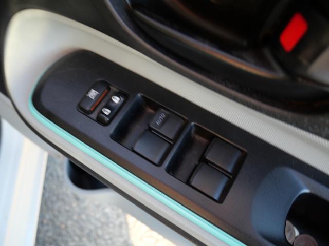 アクア S スマートキー プッシュスタート ナビ バックモニター フルセグ ETC シートヒーター 記録簿 パワーステアリング パワーウィンドウ(24枚目)