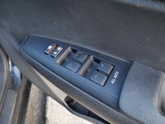 カローラフィールダー １．５Ｇ　キーレスエントリー　ＣＤ　オートエアコン　ナノイー清浄機能　記録簿　パワーウインドウ　パワーステアリング　Ｗエアバッグ（24枚目）