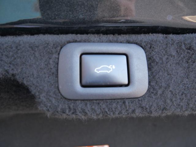 ＬＳ ＬＳ５００　Ｆスポーツ　ナビ　フルセグ　全方位モニター　本革パワーシート　シートエアコン　ステアリングヒーター　ＴＨＤマフラー　ＥＴＣ　オートトランク　サンルーフ　ヘッドアップディスプレイ（25枚目）