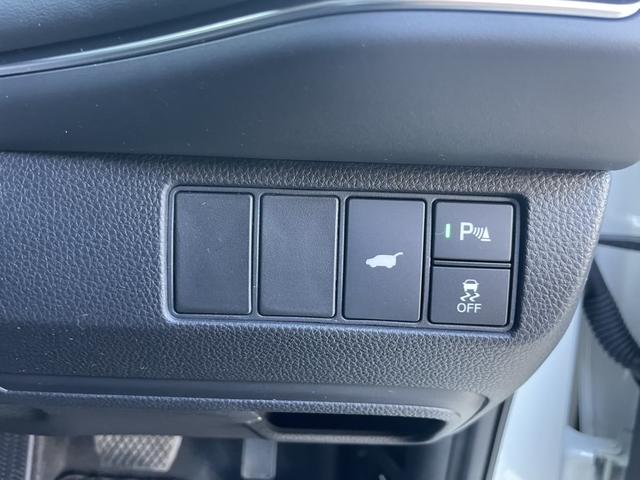 ヴェゼル e:HEVZ 純正ナビ・フルセグ・ETC・LED・オートテールゲート・バックカメラ・SENSING(18枚目)