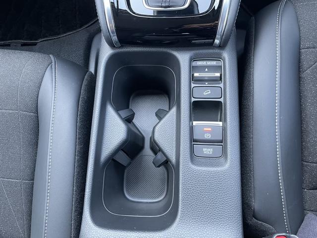 ヴェゼル e:HEVZ 純正ナビ・フルセグ・ETC・LED・オートテールゲート・バックカメラ・SENSING(31枚目)