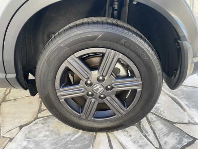 ヴェゼル ｅ：ＨＥＶＸ・ＨｕＮＴパッケージ　当社デモカー（8枚目）