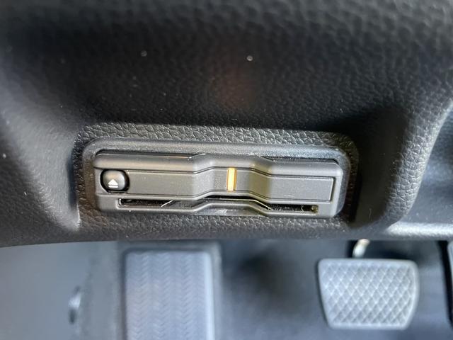 ヴェゼル ｅ：ＨＥＶＸ・ＨｕＮＴパッケージ　当社デモカー（16枚目）