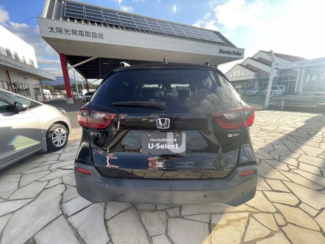 フィット ｅ：ＨＥＶクロスター　純正ナビ・フルセグ・ＥＴＣ・ＬＥＤ・バックカメラ・ＳＥＮＳＩＮＧ（4枚目）