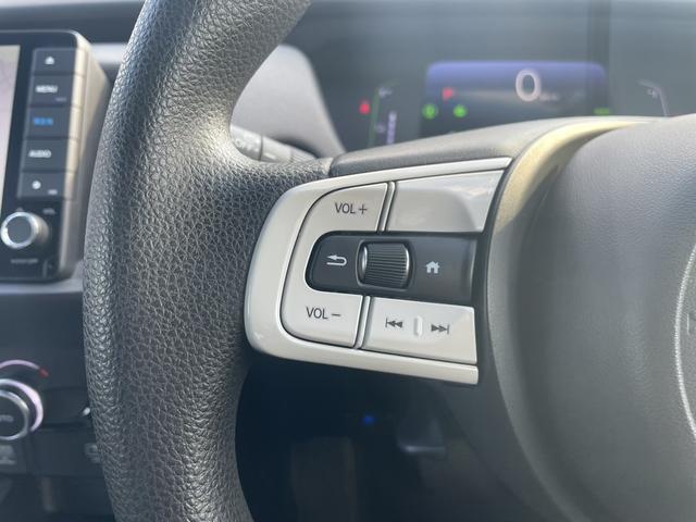 フィット ｅ：ＨＥＶクロスター　純正ナビ・フルセグ・ＥＴＣ・ＬＥＤ・バックカメラ・ＳＥＮＳＩＮＧ（18枚目）