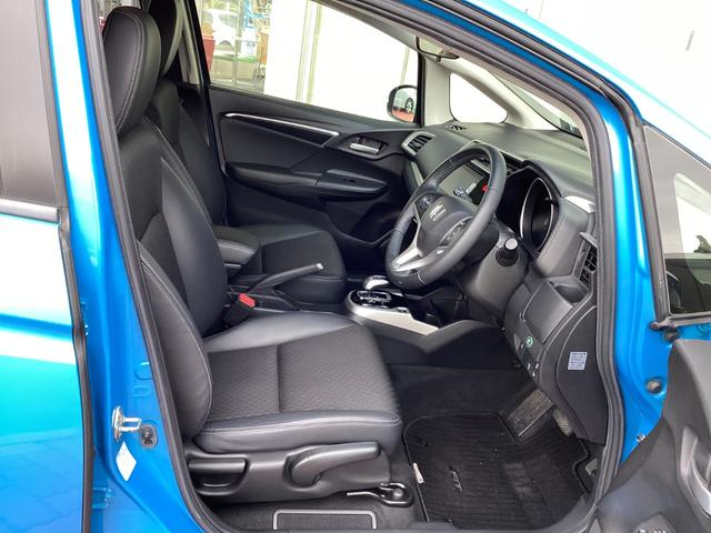 フィットハイブリッド Ｌパッケージ　純正ドラレコＦ・純正ナビ・バックカメラ・ＥＴＣ（12枚目）