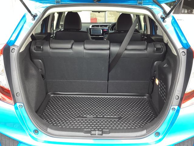 フィットハイブリッド Ｌパッケージ　純正ドラレコＦ・純正ナビ・バックカメラ・ＥＴＣ（15枚目）