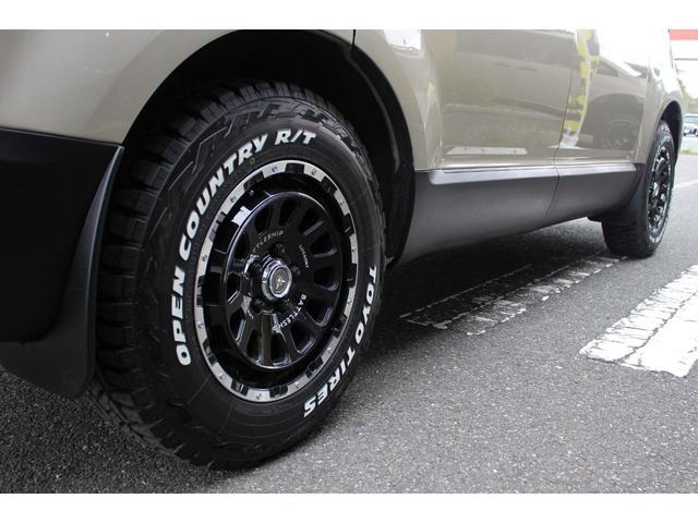 デリカＤ：５ Ｃ２　Ｇ　★新品バスターズ★新品社外アルミホイール・グッドリッチタイヤ★下廻りブラックペイント★新品バンパーガード★ツートンカラー★ゴールド・ブラック★ナビ★ＴＶ★ＣＤ・ＤＶＤ再生★バックカメラ（26枚目）