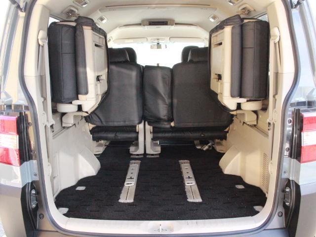 デリカＤ：５ Ｃ２　Ｇ　ナビパッケージ　★プロテクター★新品タイヤ・ホイール★フロントグリルマットブラック★新品シートカバー★電動スライドドア★フリップダウン★ＭＴモード付★パドルシフト★電動格納ミラー★バックカメラ★サイドカメラ★（12枚目）