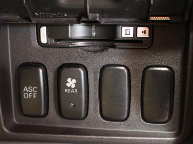 デリカＤ：５ Ｃ２　Ｇ　ナビパッケージ　★プロテクター★新品タイヤ・ホイール★フロントグリルマットブラック★新品シートカバー★電動スライドドア★フリップダウン★ＭＴモード付★パドルシフト★電動格納ミラー★バックカメラ★サイドカメラ★（31枚目）