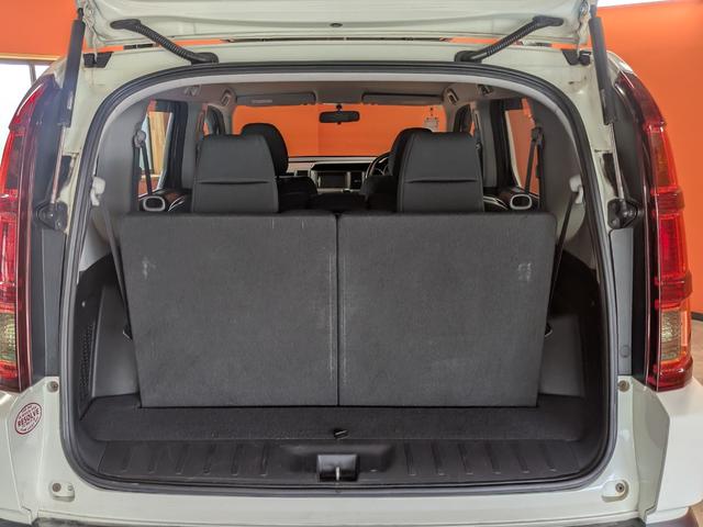 クロスロード １８Ｌ　★社外アルミ★ルーフバスケット★ディスプレイオーディオ★バックカメラ★Ｂｌｕｅｔｏｏｔｈ★マットブラックグリル★電格ミラー★３列シート★キーレス★フォグランプ★Ｗエアバック★ＣＤ・ＤＶＤ再生★ＡＢＳ★（18枚目）