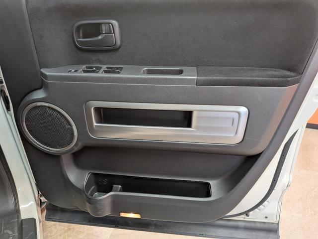 デリカD:5 M ★社外新品アルミホイール★バンパー黒★グリル黒★オープンカントリータイヤ★メモリーナビ★バックカメラ★電動格納ミラー★オートライト★シートヒーター★パワスラ★キーレス★ETC★CD再生★(29枚目)