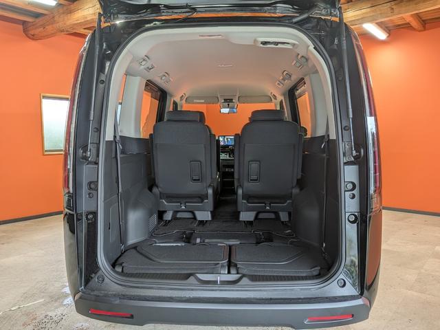 ステップワゴン エアー ★ホンダセンシング★純正9インチナビ★LEDヘッドライト★両側パワスラ★スマートキー★フルセグTV★アクティブクルーズコントロール★純正アルミ★アイドリングストップ★アップルカープレイ★3列シート★(11枚目)