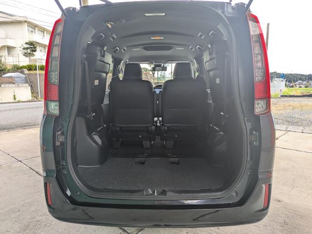 エスクァイア ハイブリッドＧｉ　ブラックテーラード　★ワンオーナー★純正１５インチアルミ★革シート★純正９インチナビ★Ｔｏｙｏｔａ　Ｓａｆｅｔｙ　Ｓｅｎｓｅ　★フルセグＴＶ★Ｂｌｕｅｔｏｏｔｈ★バックカメラ★両側パワスラ★シートヒーター★クルコン★（10枚目）