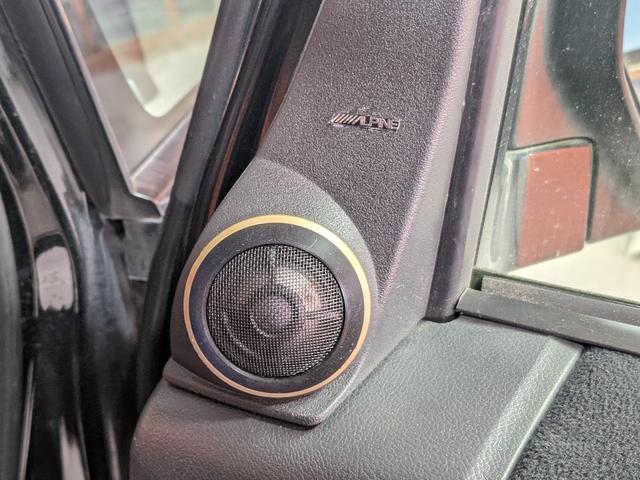 デリカD:5 ★オールブラック仕様★シャモニーホイール★インナーブラックライト★両側パワスラ★バックカメラ★クルコン★電格ミラー★メモリーナビ★フリップダウンモニター★フルセグ★Bluetooth★キーレス★(43枚目)