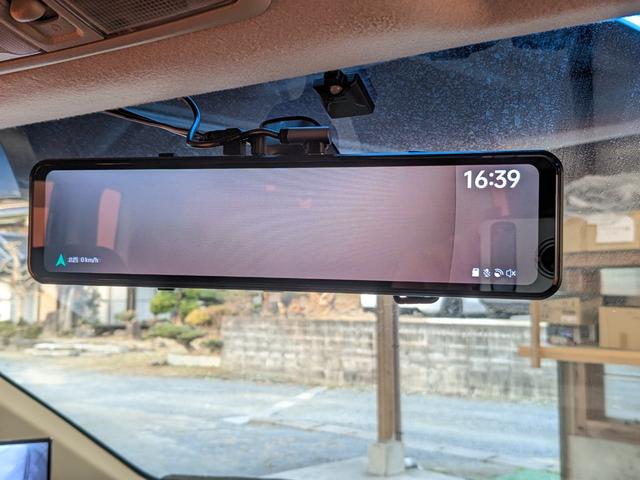 デリカD:5 ★オールブラック仕様★シャモニーホイール★インナーブラックライト★両側パワスラ★バックカメラ★クルコン★電格ミラー★メモリーナビ★フリップダウンモニター★フルセグ★Bluetooth★キーレス★(51枚目)