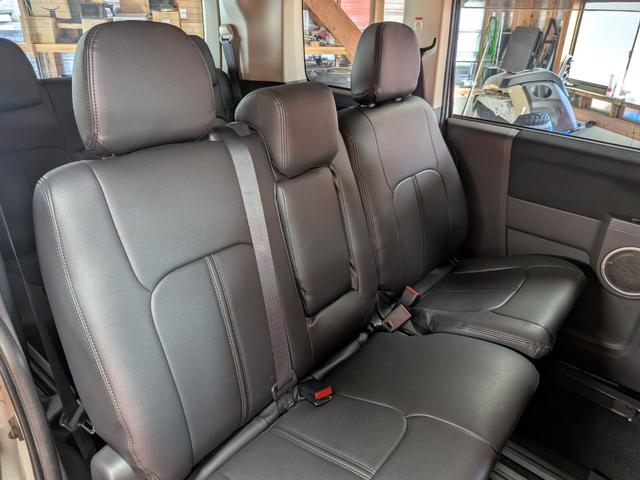 おしゃれな車カスタムやこだわりのガレージを紹介中です！Ｉｎｓｔａｇｒａｍで　「ｒｉａｓｔａｒ＿ｇａｒａｇｅ」　を検索してチェックしてください！