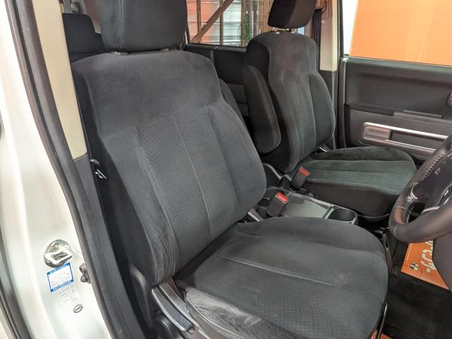 デリカD:5 D パワーパッケージ ★新品バンパーガード★鉄チンマットブラック★マッドスタータイヤ★ブラックグリル★両側パワスラ★メモリーナビ★フルセグTV★バックカメラ★前後ドラレコ★4WD★HID★シートヒーター★クルコン★BT対応(21枚目)