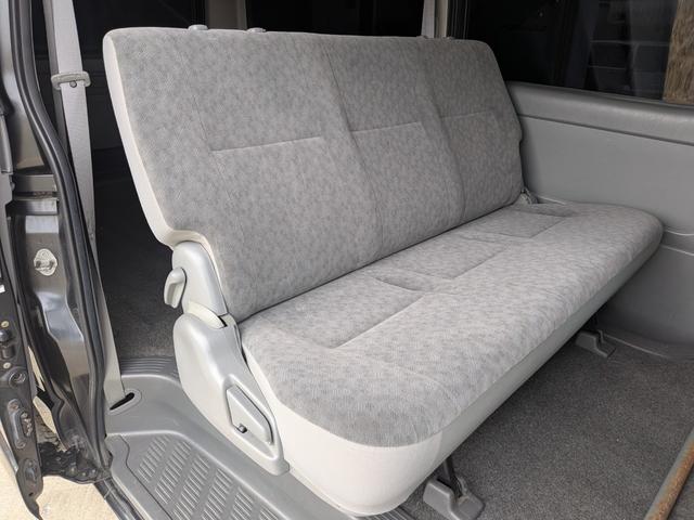 ハイエースバン ロングスーパーＧＬ　★１型★ワンオーナー★新品オープンカントリータイヤ★９インチフローティングナビ★バックカメラ★リアシートベルト★フルセグＴＶ★ＢＴ対応★Ｗエアコン★キーレス★ディーゼルターボ★電格ミラー★両側スライド（14枚目）