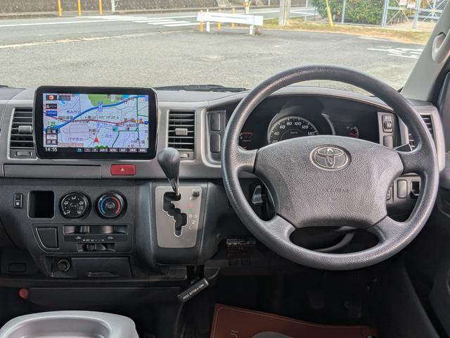 ハイエースバン ロングスーパーＧＬ　★１型★ワンオーナー★新品オープンカントリータイヤ★９インチフローティングナビ★バックカメラ★リアシートベルト★フルセグＴＶ★ＢＴ対応★Ｗエアコン★キーレス★ディーゼルターボ★電格ミラー★両側スライド（28枚目）