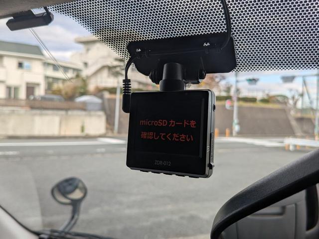 ハイエースバン ロングスーパーGL ★1型★ワンオーナー★新品オープンカントリータイヤ★9インチフローティングナビ★バックカメラ★リアシートベルト★フルセグTV★BT★バックカメラ★Wエアコン★キーレス★ディーゼルターボ★両側スライド★(47枚目)