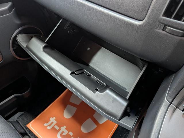 デリカD:5 ★外装リノベーション★シートカバー★新品プロテクター★パワスラ★オートライト★電格ミラー★メモリーナビ★100V電源★ETC★クルーズコントロール★3列シート★キーレス★バックカメラ★集中ドアロック★(62枚目)