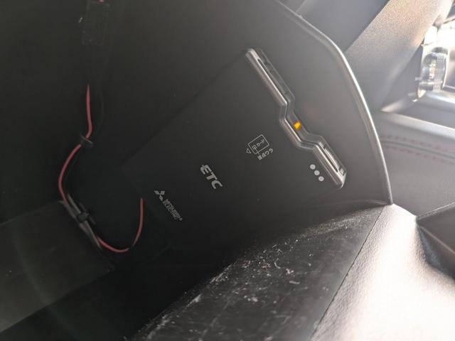 CX-5 XD ブラックトーンエディション ★社外20インチアルミ★ハーフレザーシート★全周囲カメラ★メモリーナビ★クルコン★電格ミラー★電動リアゲート★USB入力★Bluetooth★フルセグ★キーレス★オートライト★シートヒーター★(27枚目)