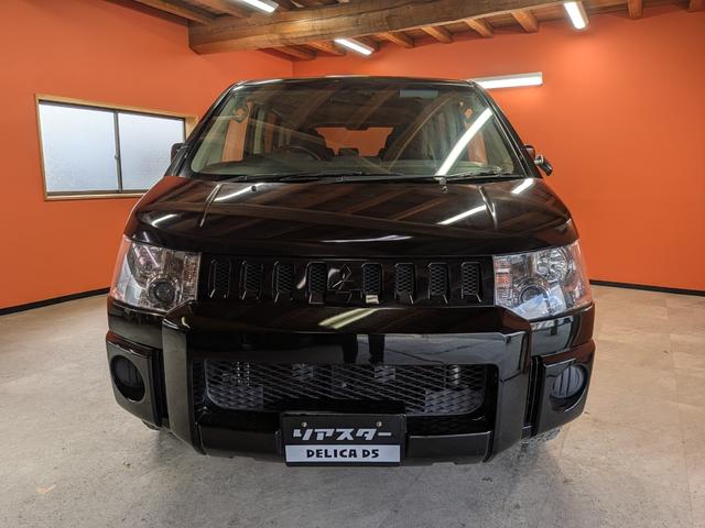 デリカD:5 M ★オールブラック仕様★社外アルミ★フリップダウンモニター★オートライト★電動格納ミラー★メモリーナビ★フルセグ★ETC★キーレス★バックカメラ★Bluetooth★CD/DVD再生★パワスラ★(6枚目)