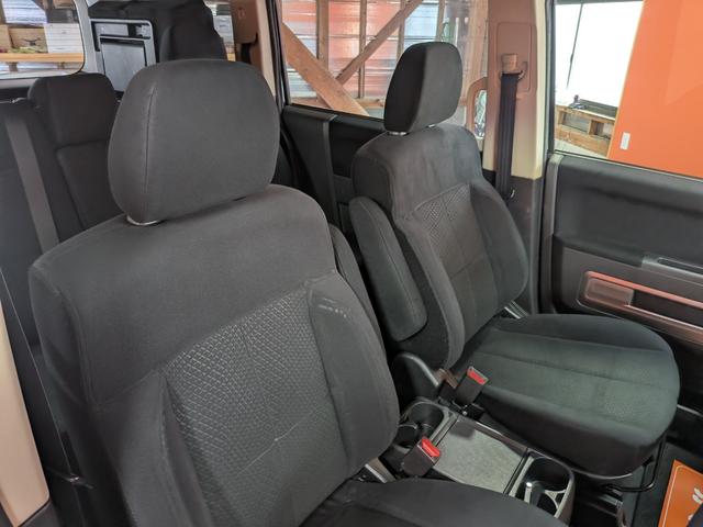 デリカD:5 M ★オールブラック仕様★社外アルミ★フリップダウンモニター★オートライト★電動格納ミラー★メモリーナビ★フルセグ★ETC★キーレス★バックカメラ★Bluetooth★CD/DVD再生★パワスラ★(32枚目)