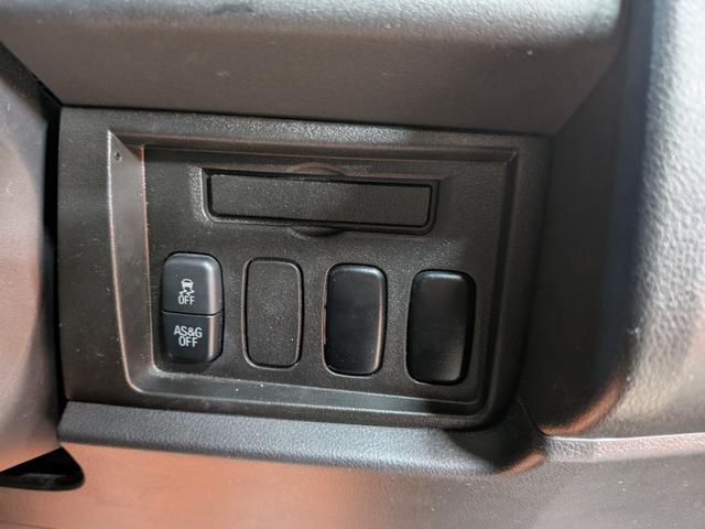 デリカD:5 M ★オールブラック仕様★社外アルミ★フリップダウンモニター★オートライト★電動格納ミラー★メモリーナビ★フルセグ★ETC★キーレス★バックカメラ★Bluetooth★CD/DVD再生★パワスラ★(34枚目)