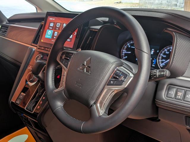 デリカＤ：５ ジャスパー　★新品社外アルミ★両側パワスラ★電動リアゲート★純正１０．１インチナビ★Ｂｌｕｅｔｏｏｔｈ★ＣＤ・ＤＶＤ再生★ＵＳＢ★全方位カメラ★ＥＴＣ★禁煙車★クルコン★シートカバー★シートヒーター★１００Ｖ電源（30枚目）