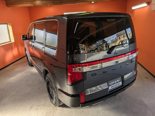 デリカＤ：５ 　★社外新品アルミ★両側パワスラ★電動リアゲート★１０．１インチフローティングナビ★フルセグ★Ｂｌｕｅｔｏｏｔｈ★ＵＳＢ★ＣＤ・ＤＶＤ★全方位カメラ★１００Ｖ電源★電格ミラー★キーレス★シートヒーター★（6枚目）