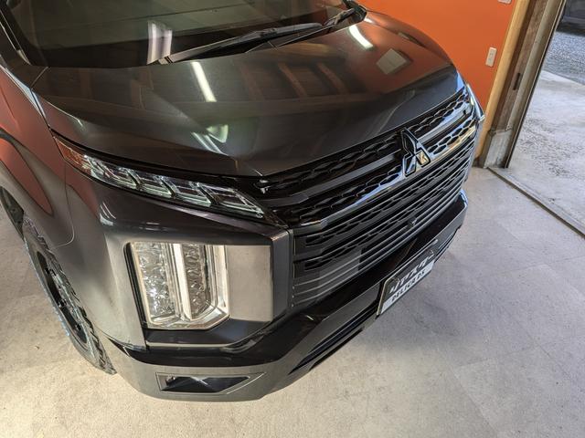 デリカＤ：５ 　★社外新品アルミ★両側パワスラ★電動リアゲート★１０．１インチフローティングナビ★フルセグ★Ｂｌｕｅｔｏｏｔｈ★ＵＳＢ★ＣＤ・ＤＶＤ★全方位カメラ★１００Ｖ電源★電格ミラー★キーレス★シートヒーター★（18枚目）