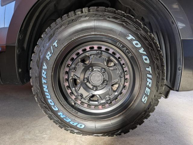 デリカＤ：５ 　★社外新品アルミ★両側パワスラ★電動リアゲート★１０．１インチフローティングナビ★フルセグ★Ｂｌｕｅｔｏｏｔｈ★ＵＳＢ★ＣＤ・ＤＶＤ★全方位カメラ★１００Ｖ電源★電格ミラー★キーレス★シートヒーター★（22枚目）