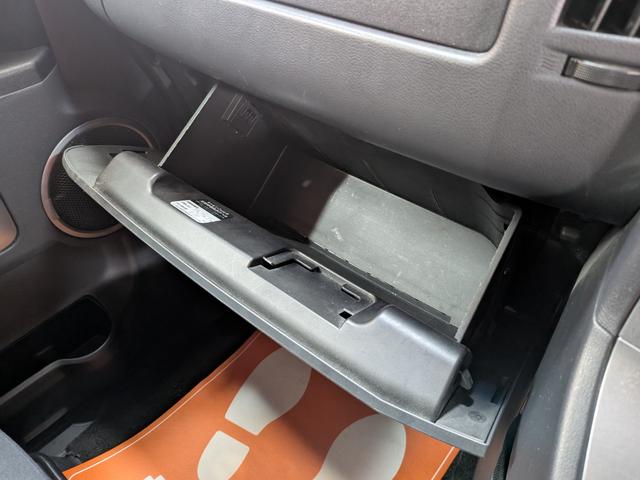 デリカＤ：５ Ｇ　パワーパッケージ　★４ＷＤ★新品バンパーガード★新型シャモニーホイール★両側パワスラ★リアウイング★アルパイン８インチナビ★フルセグＴＶ★ＣＤ・ＤＶＤ再生★フリップダウン★ドラレコ★ＨＩＤライト★フォグ★スマートキー★（50枚目）