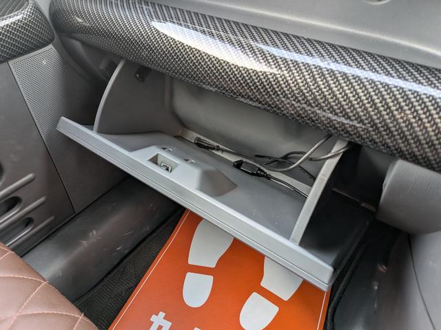 ���X�̓O�[�Ӓ�����X�ł��B�v���̊Ӓ�m�����ÎԂ̎ԗ���Ԃ��Ӓ肷��T�[�r�X�ł��B��O�ҋ@�ցy�i�`�`�`�z�̃v���̊Ӓ�t�ɂ��`�F�b�N���s���A�����ɃO���[�h���߂܂��B