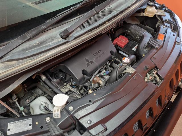 �W���ꂪ���ɂ�����܂��B�O�[�O���ɂă��A�X�^�[�K���[�W�ƌ������������B�o�H�ē��������܂��B�F�l�̂����X���҂����Ă���܂��B