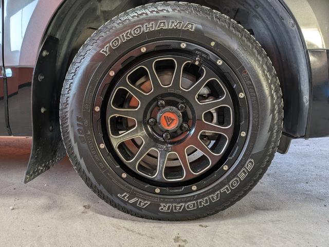 ���X�̓O�[�Ӓ�����X�ł��B�v���̊Ӓ�m�����ÎԂ̎ԗ���Ԃ��Ӓ肷��T�[�r�X�ł��B��O�ҋ@�ցy�i�`�`�`�z�̃v���̊Ӓ�t�ɂ��`�F�b�N���s���A�����ɃO���[�h���߂܂��B