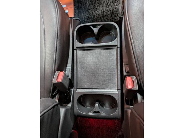 �W���ꂪ���ɂ�����܂��B�O�[�O���ɂă��A�X�^�[�K���[�W�ƌ������������B�o�H�ē��������܂��B�F�l�̂����X���҂����Ă���܂��B