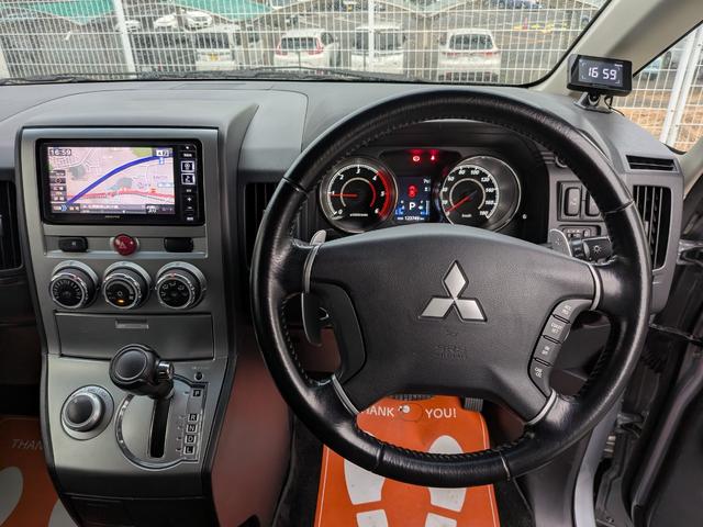 ���X�̓O�[�Ӓ�����X�ł��B�v���̊Ӓ�m�����ÎԂ̎ԗ���Ԃ��Ӓ肷��T�[�r�X�ł��B��O�ҋ@�ցy�i�`�`�`�z�̃v���̊Ӓ�t�ɂ��`�F�b�N���s���A�����ɃO���[�h���߂܂��B