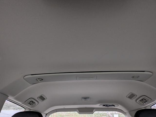 ������̔��X�̒����瓖�X�̂��Ԃ������������肪�Ƃ��������܂��B���X�Ƃ��Ĕ|�����o���E���тł��q�l���[���ł���Ƃт���̈������͂��v���܂��B���C�y�ɂ��₢���킹�������܂��B