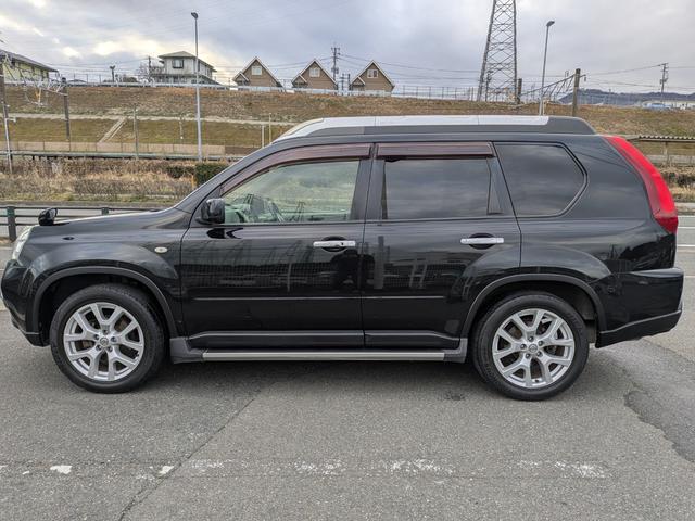 エクストレイル ２０Ｘｔ　４ＷＤ　★純正アルミ★禁煙車★純正ナビ★フルセグＴＶ★ＣＤ・ＤＶＤ再生★Ｂｌｕｅｔｏｏｔｈ★ＵＳＢ入力★ドラレコ★バックカメラ★ＥＴＣ★全席シートヒーター★サイドステップ★ＨＩＤ★ルーフレール★スマートキー★（11枚目）