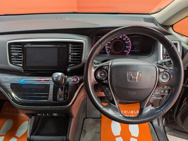 ���X�̓O�[�Ӓ�����X�ł��B�v���̊Ӓ�m�����ÎԂ̎ԗ���Ԃ��Ӓ肷��T�[�r�X�ł��B��O�ҋ@�ցy�i�`�`�`�z�̃v���̊Ӓ�t�ɂ��`�F�b�N���s���A�����ɃO���[�h���߂܂��B