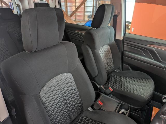 デリカＤ：５ Ｇ　パワーパッケージ　★新品アルミホイール★新品オープンカントリータイヤ★１０．１インチナビ★フルセグＴＶ★ＢＴ★ＤＶＤ★ＵＳＢ★全方位カメラ★ＥＴＣ★１００Ｖ電源★オートステップ★両側パワスラ★電動リアゲート★ＬＥＤ★（27枚目）