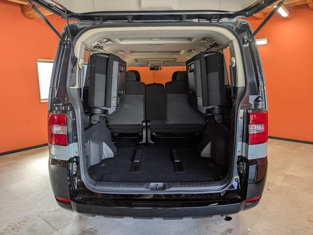 デリカD:5 C2 G ナビパッケージ ★新品アルミホイール★新品オープンカントリータイヤ★外装リノベーション★ワンオーナー★トリプルサンルーフ★純正HDDナビ★CD・DVD再生★前後左前カメラ★両側パワスラ★電動リアゲート★HID★フォグ(19枚目)