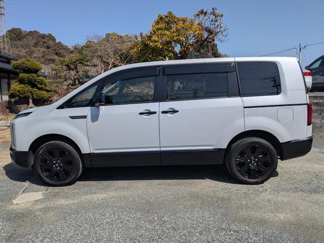 デリカＤ：５ シャモニー　★純正アルミ★純正１０．１インチナビ★フルセグＴＶ★ＣＤ・ＤＶＤ再生★Ｂｌｕｅｔｏｏｔｈ★フリップダウンモニター★前後ドラレコ★全方位カメラ★両側パワスラ★電動ゲート★シートカバー★シートヒーター★（59枚目）