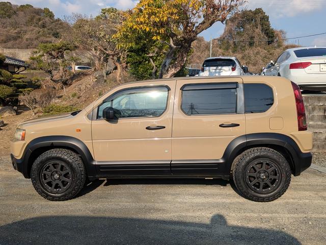 クロスロード ２０Ｘ　★新品アルミホイール★新品ジオランダータイヤ★オリジナルカラー★社外ナビ★ワンセグ★ＣＤ再生★フロントコーナーセンサー★キーレス★ＨＩＤライト★フォグランプ★アームレスト★盗難防止★電格ミラー★（12枚目）