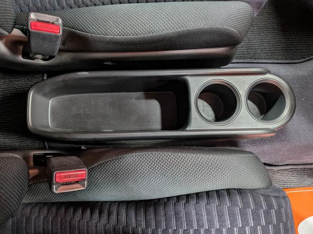 クロスロード ２０Ｘ　★新品アルミホイール★新品ジオランダータイヤ★オリジナルカラー★社外ナビ★ワンセグ★ＣＤ再生★フロントコーナーセンサー★キーレス★ＨＩＤライト★フォグランプ★アームレスト★盗難防止★電格ミラー★（44枚目）