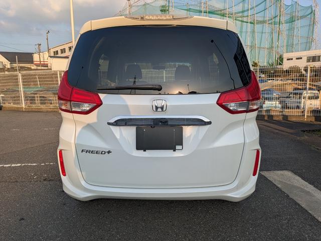 �W���ꂪ���ɂ�����܂��B�O�[�O���ɂă��A�X�^�[�K���[�W�ƌ������������B�o�H�ē��������܂��B�F�l�̂����X���҂����Ă���܂��B