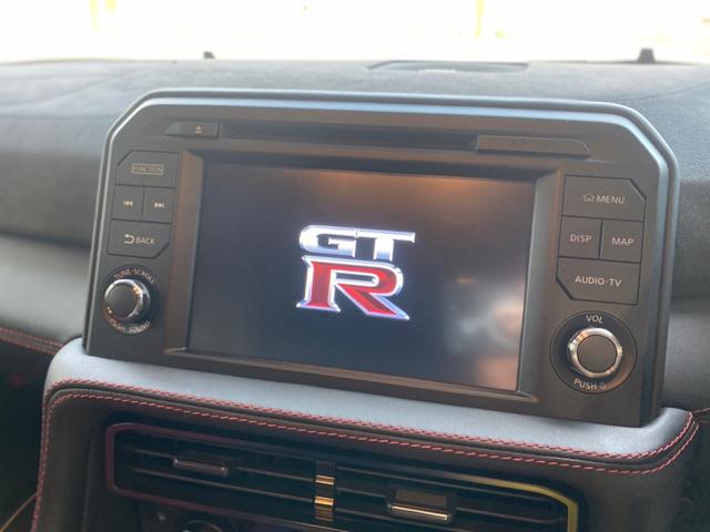 ＧＴ－Ｒ ニスモ　ＥＴＣ　バックカメラ　ナビ　ＴＶ　クリアランスソナー　ＡＴ　オートライト　アルミホイール　ＣＤ　ＵＳＢ　ミュージックプレイヤー接続可　Ｂｌｕｅｔｏｏｔｈ　４ＷＤ（32枚目）